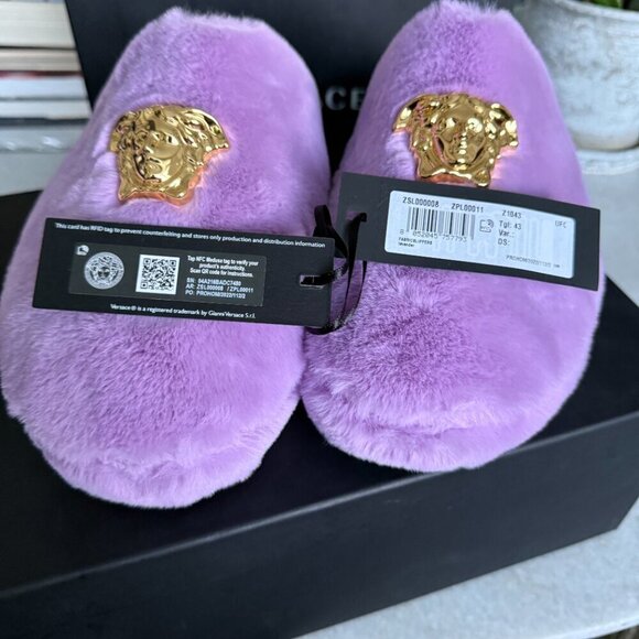 VERSACE Medusa Men's Lavender Faux Purple Slippers, sizes 43, 45 - Picture 13 of 14